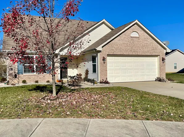 2218 Foxfire Ct, Greenfield, IN 46140