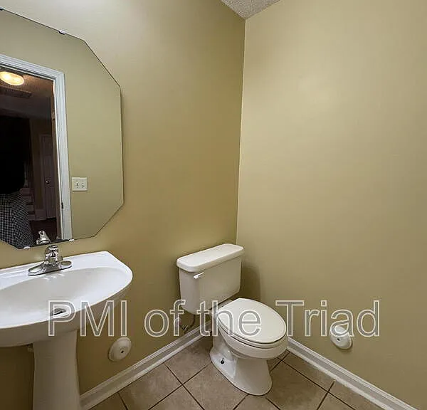 152 Drewsbury Dr — Photo 21