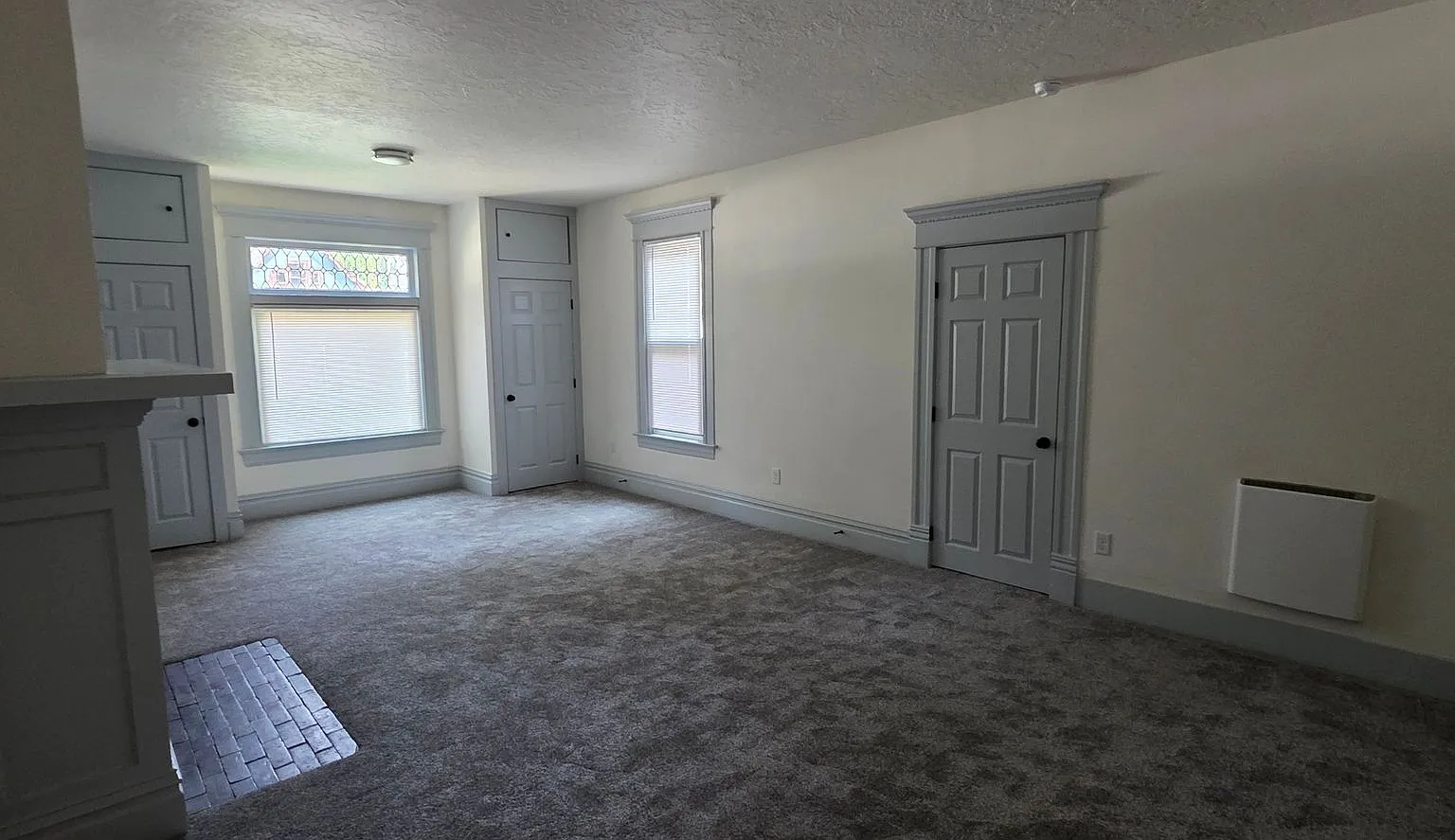 523 W Hays St — Photo 3