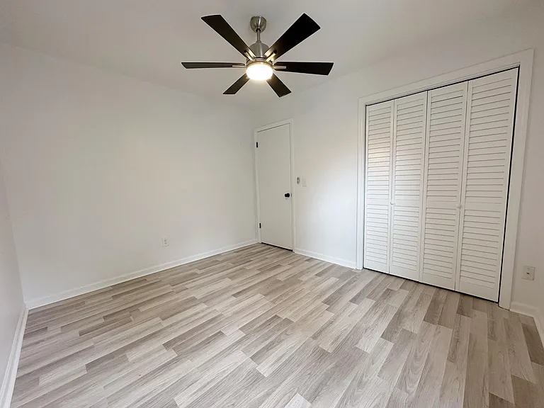 219 Pebble Creek Rd — Photo 12