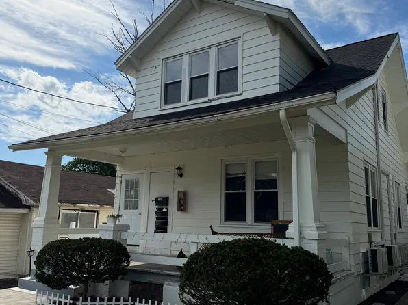 907 E Chocolate Ave, Hershey, PA