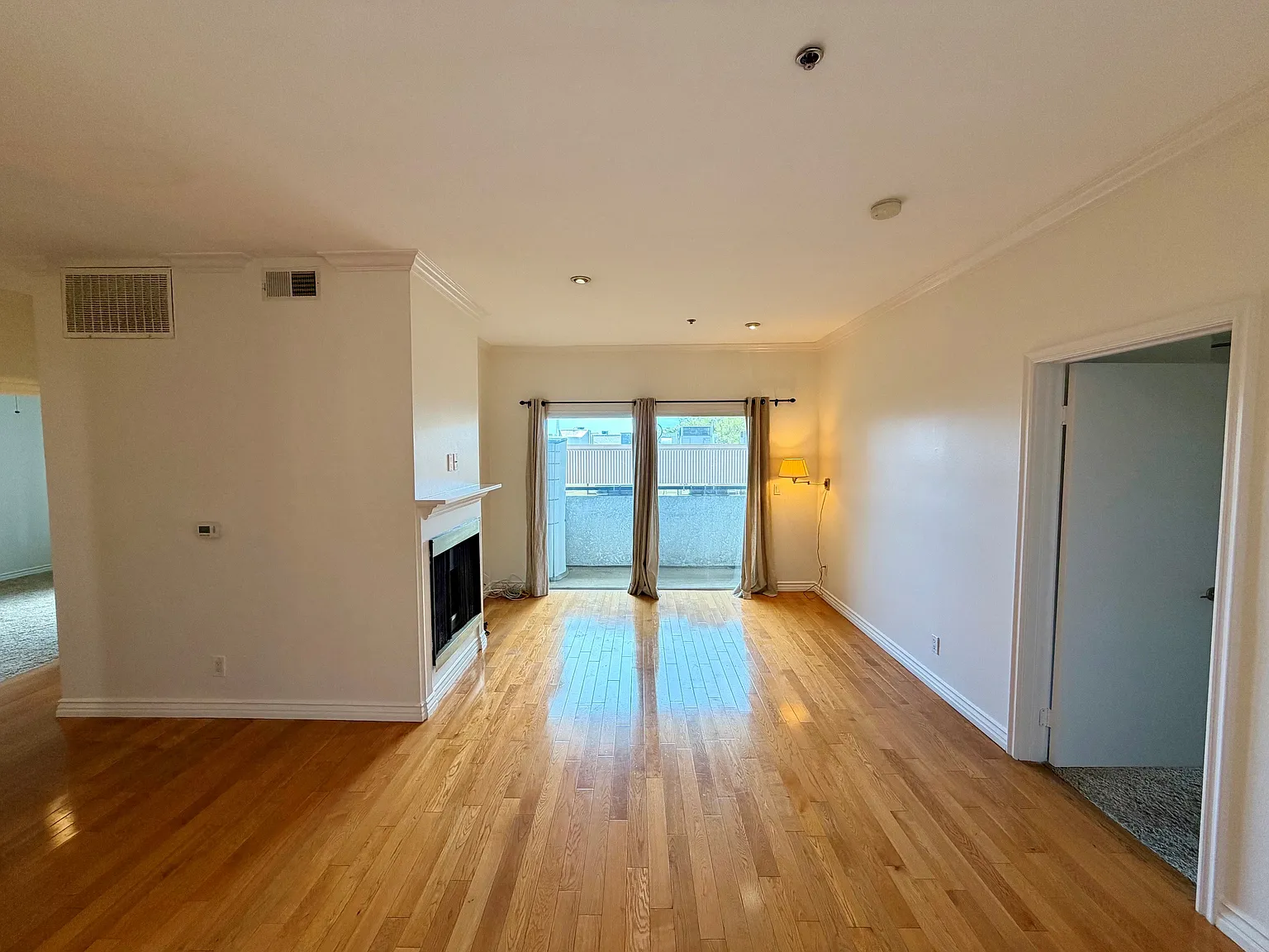 156 S. Oak Knoll Avenue, Unit 201 (719) - 1 — Photo 4