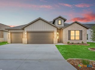 8618 Glade Dr, Temple, TX 76502
