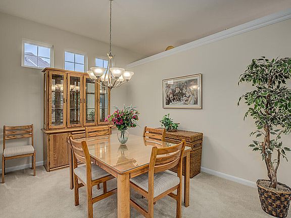 3rd image of 1105 Wheatmore Ln
