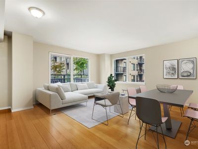 76 Cedar Street #705, Seattle, WA, 98121