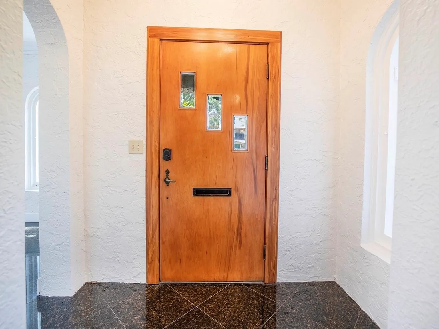 132 - 955 39th Avenue North - Unit 1 — Photo 3