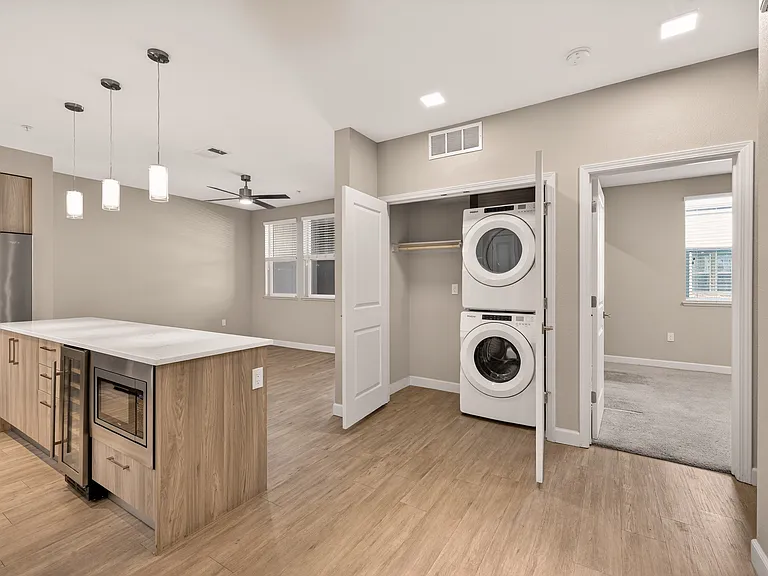 Core Natomas — Photo 13