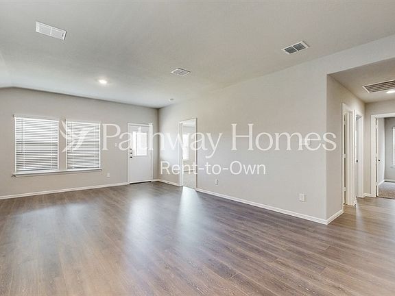 5th image of 1613 Gatesville Ct