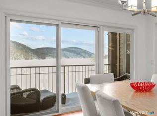 16 Hayestown Rd #D303, Danbury, CT 06811