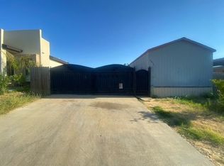 2613 La Parra Ln, Laredo, TX 78046