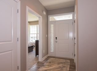2661 Prairie Chase Way, Whitestown, IN 46075