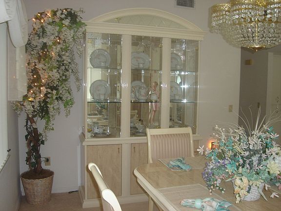 formal diningroom