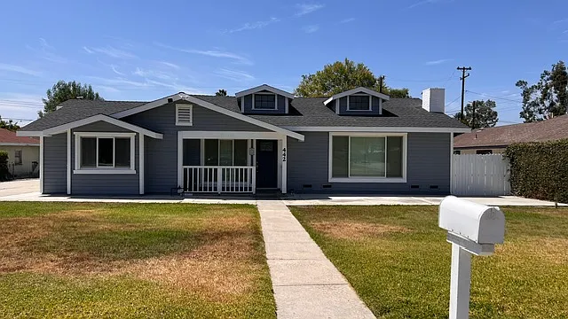 442 W Juanita Ave