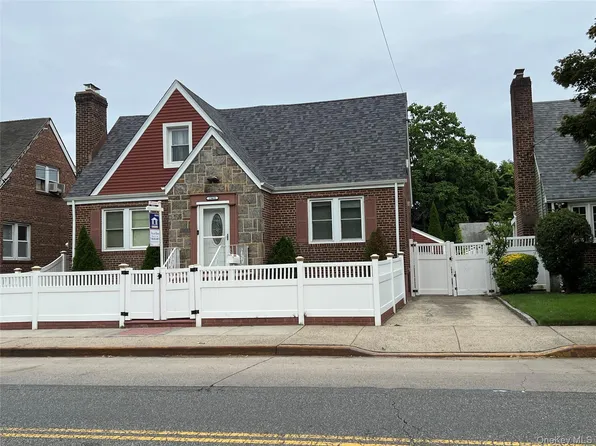134-33 Hook Creek Boulevard, Rosedale, NY 11422