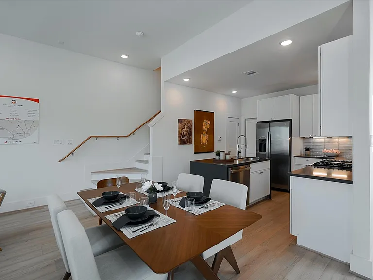 862 Paul Quinn St #B — Photo 6