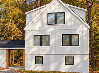 10604 Good Spring Ave, Great Falls, VA 22066