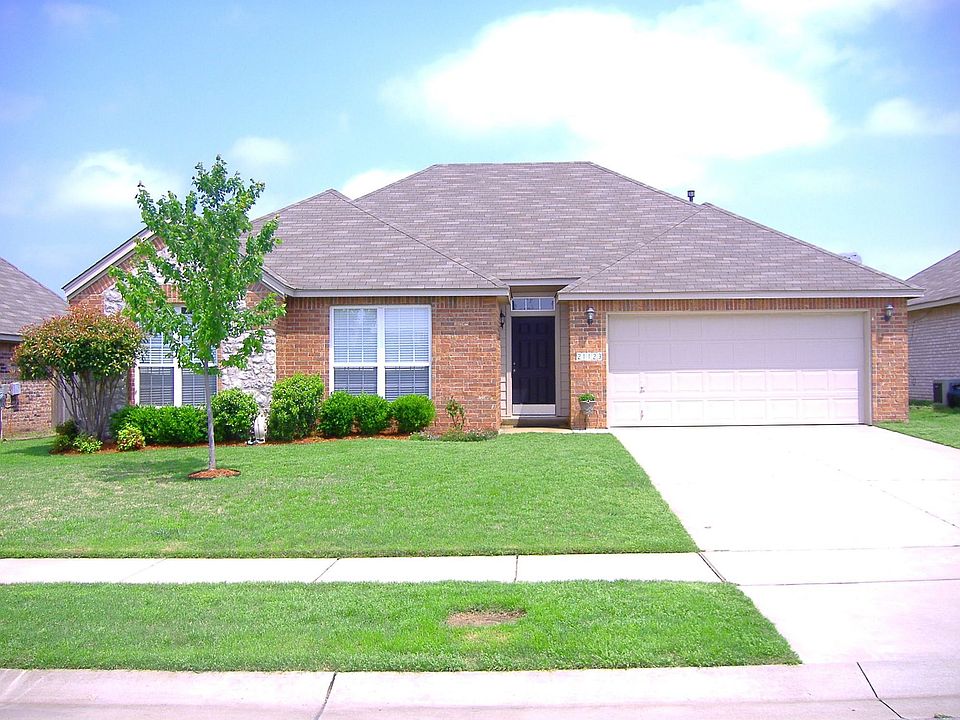 Full brick exterior