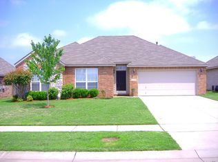 21123 E 40th St S, Broken Arrow, OK 74014