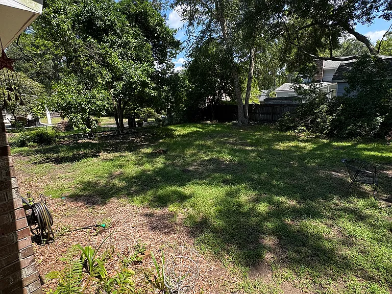 2 Wendy Ln — Photo 16