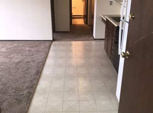 N89W16746 Appleton Ave APT 8, Menomonee Falls, WI 53051