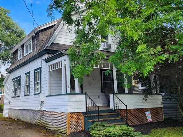 8 Curtiss Ave, Hammondsport, NY 14840