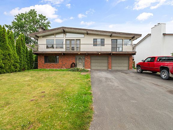 2nd image of 45279 Lenora Cres