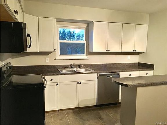 2nd image of 305 Duberry Dr