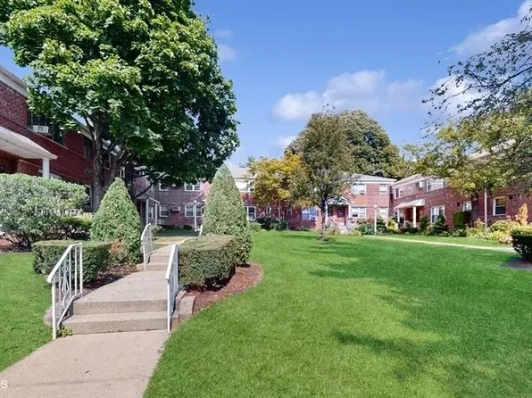 196-35 Dunton Ave Hollis #1, Hollis, NY 11423