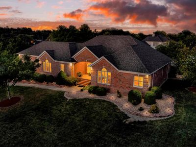1303 Collins Ln, Marion, IL, 62959