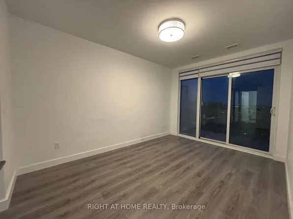 525 New Dundee Rd #225, Kitchener, ON N2P 0K8