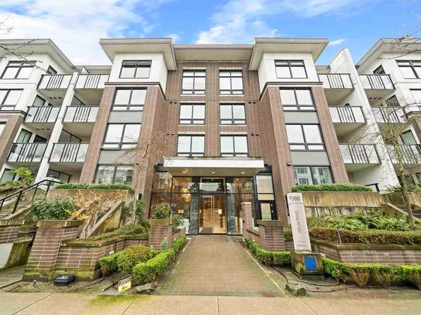 9388 Tomicki Ave, Richmond, BC V6X 0C4