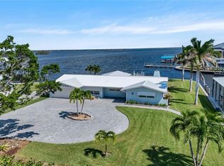 5596 Avenida Pescadora, FORT MYERS BEACH, FL 33931