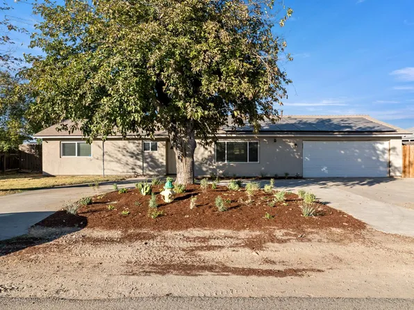 3042 W Mendes Dr, Riverdale, CA 93656