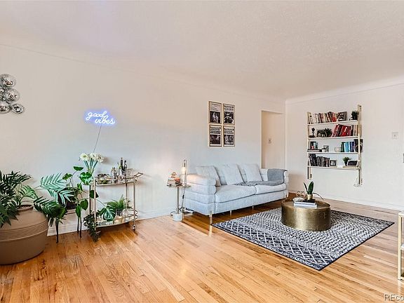 5th image of 733 E 2nd Avenue #207