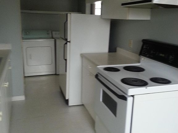 5th image of 8433 29th Ave NW