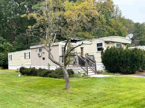 84 Hilton Avenue, Exeter, NH 03833