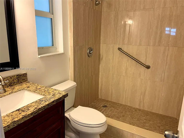 6407 SW 5th St — Photo 31