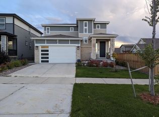 27826 E 8th Pl, Aurora, CO 80018