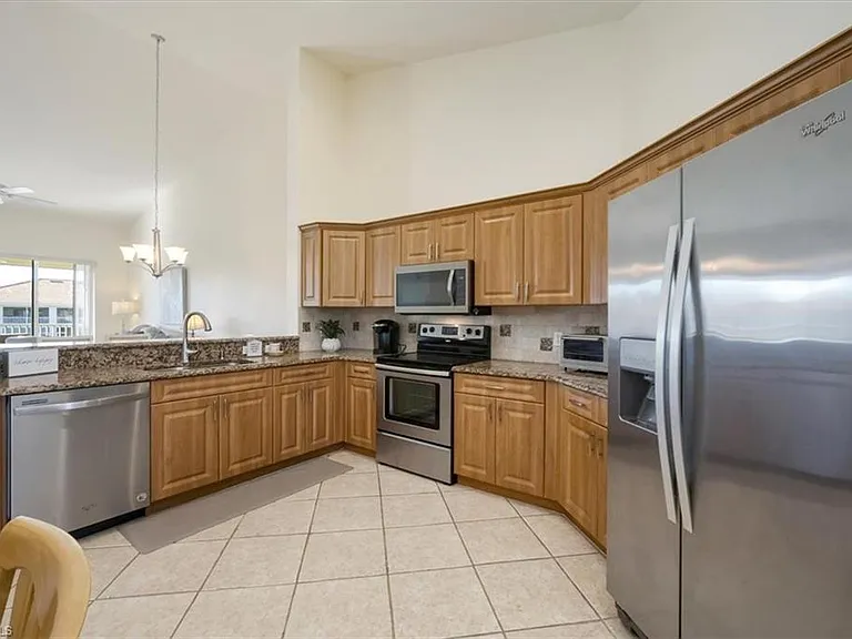3057 Driftwood Way #4004 — Photo 9