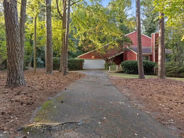 177 Deertree Dr, Athens, GA 30605