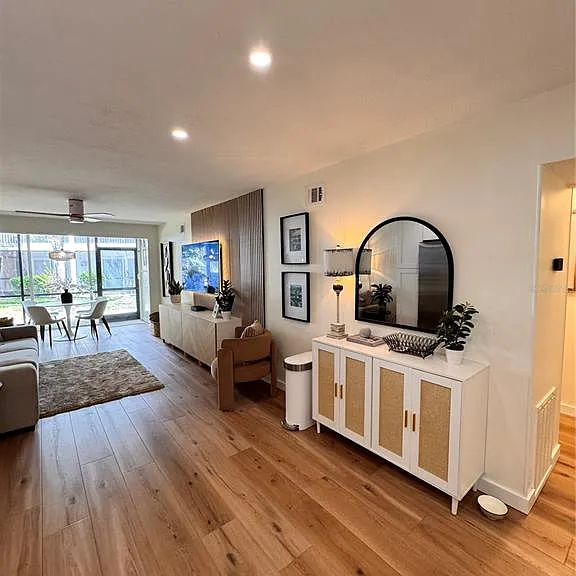 5623 Midnight Pass Rd #615 — Photo 4