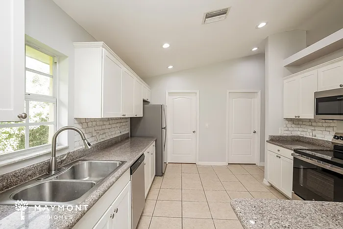 2812 4th St SW — Photo 5