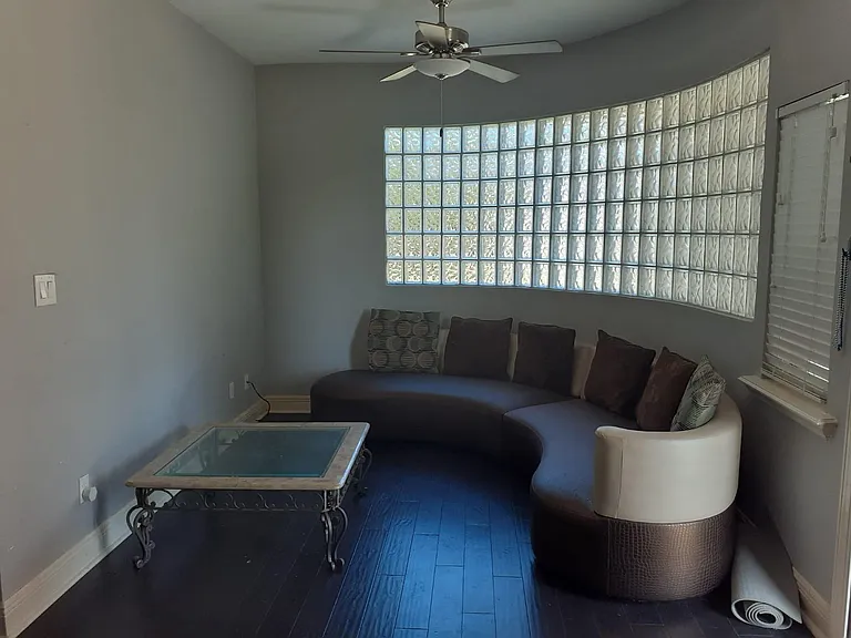 Sierra Woods Ln — Photo 8