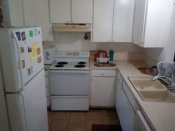 2nd image of 19260 SW Prospect