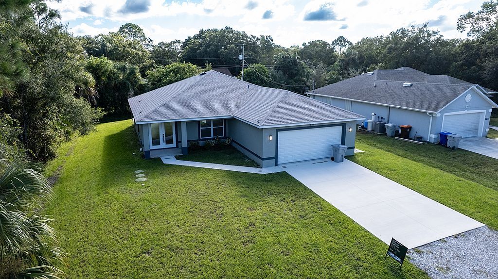8666 100th Ave - Property Image