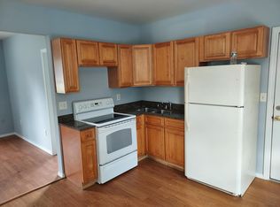 204 Hill St FLOOR 1, Waterbury, CT 06704