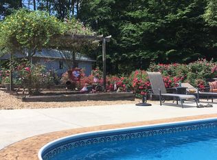 751 Manning Bridge Rd, Suffolk, VA 23434