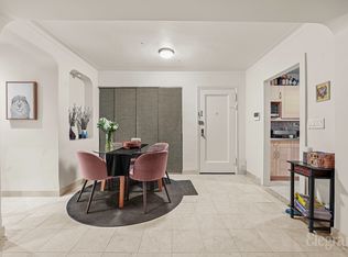 300 W 72nd St APT 1A, Manhattan, NY