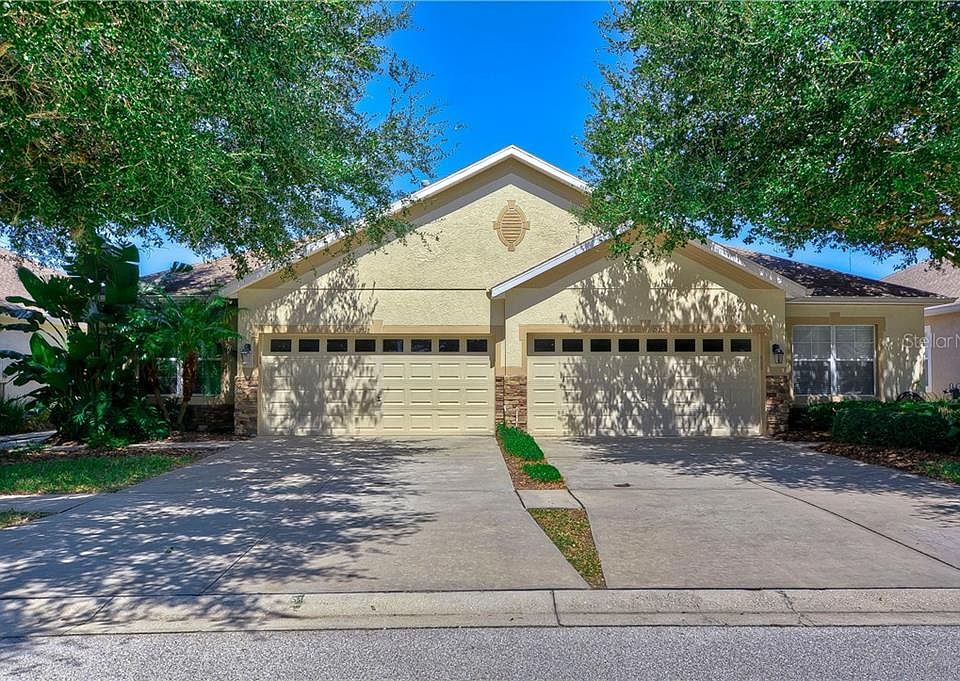 1st image of 7518 Surrey Pines Dr