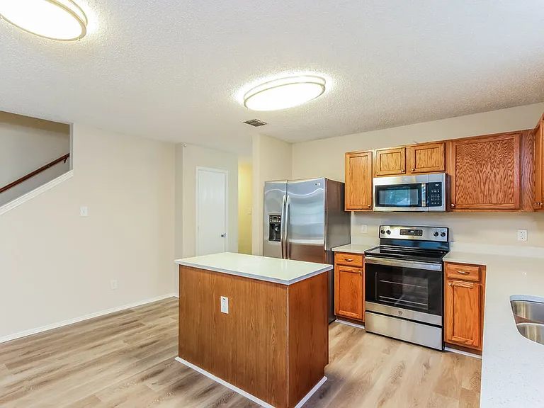 2966 Marquis Ln — Photo 8